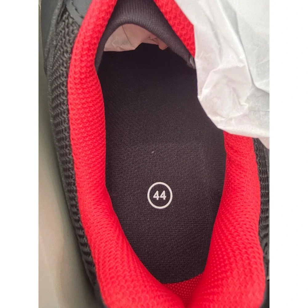 Peloton cycling shoes